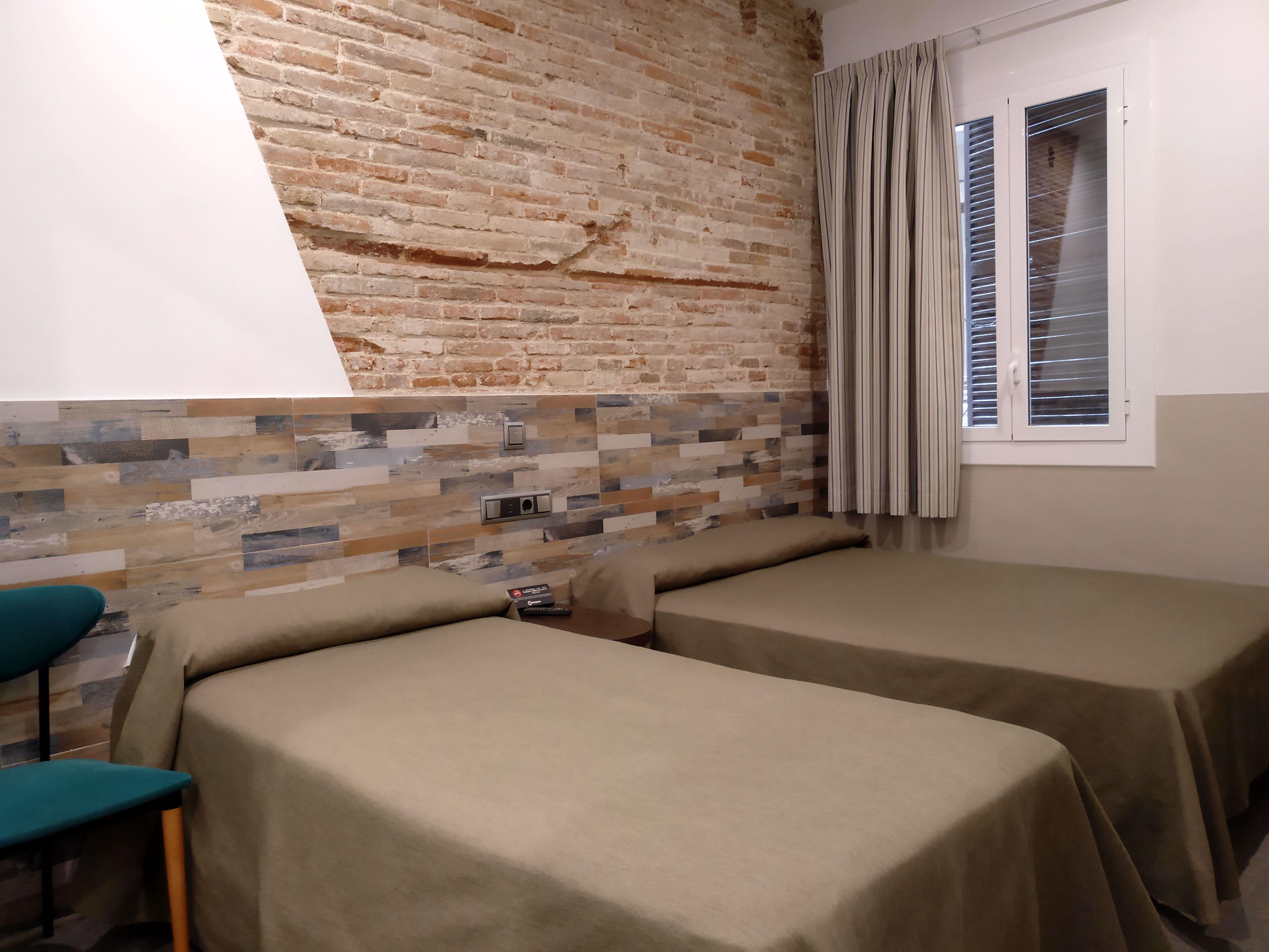 Pension Miami - Barcelona — Photos 3